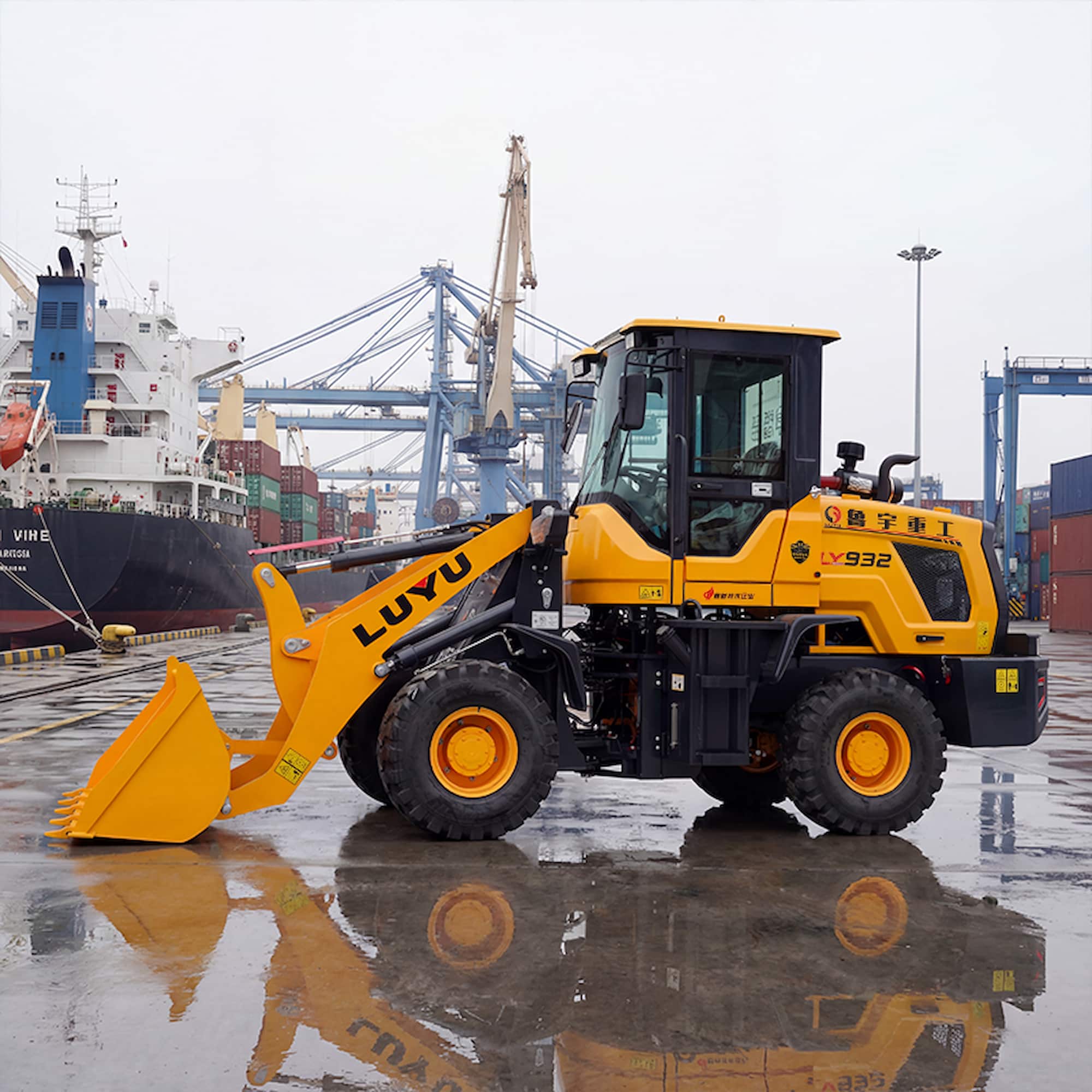 What's the difference between Wheel loaders, telehandlers, skid steers?