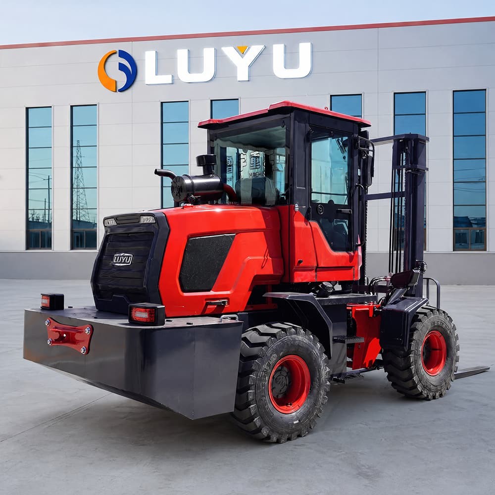LUYU rough-terrain forklift