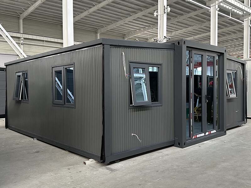 20ft Foldind House