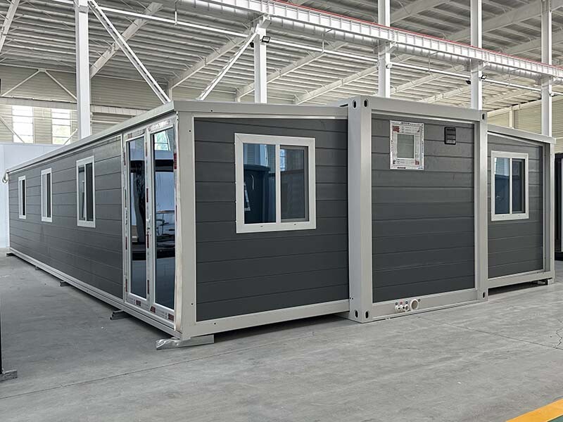 30ft Folding House