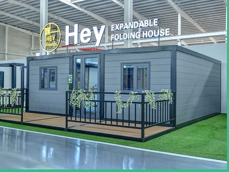 20ft Foldind House