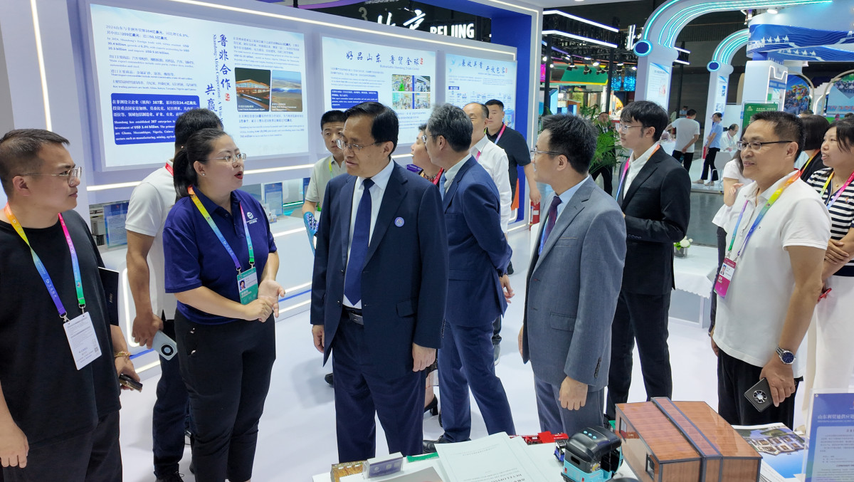 3 Shining the China-Africa Economic and Trade Expo! Shandong Limaotong Group's innovative products have won international attention