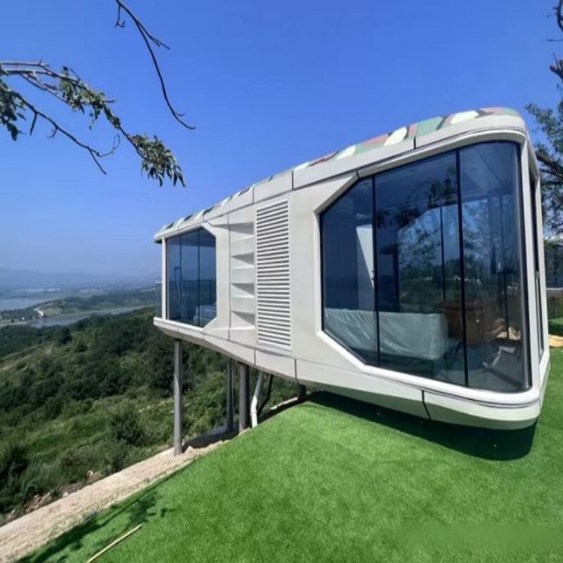 Capsule spatiale B7
