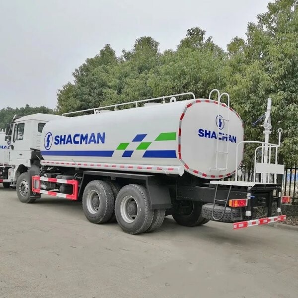 F3000 Sprinkler truck6x4