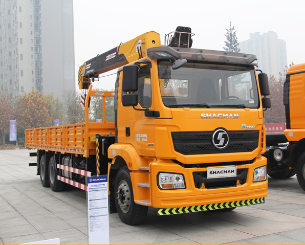 H3000 6×4 Lorry-Mounted Crane