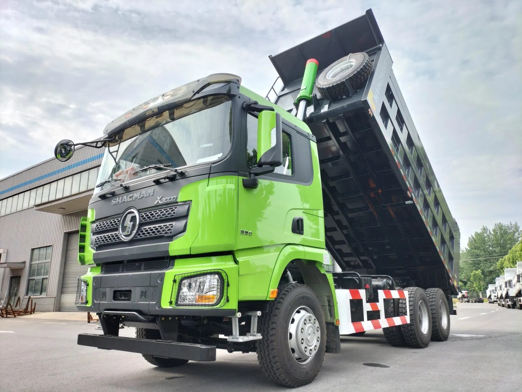 X3000 6x4 Dump Truck
