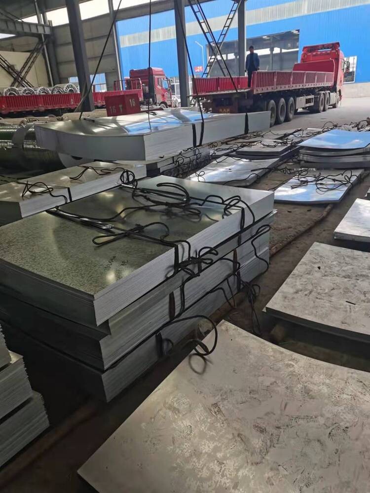 European standard Galvanized Steel Sheet/Plate Manufacturer SGCC Hdgi Steel Coil Galvanized Iron Sheet Price European standard Galvanized Steel Sheet/Plate Manufacturer SGCC Hdgi Steel Coil Galvanized Iron Sheet Price