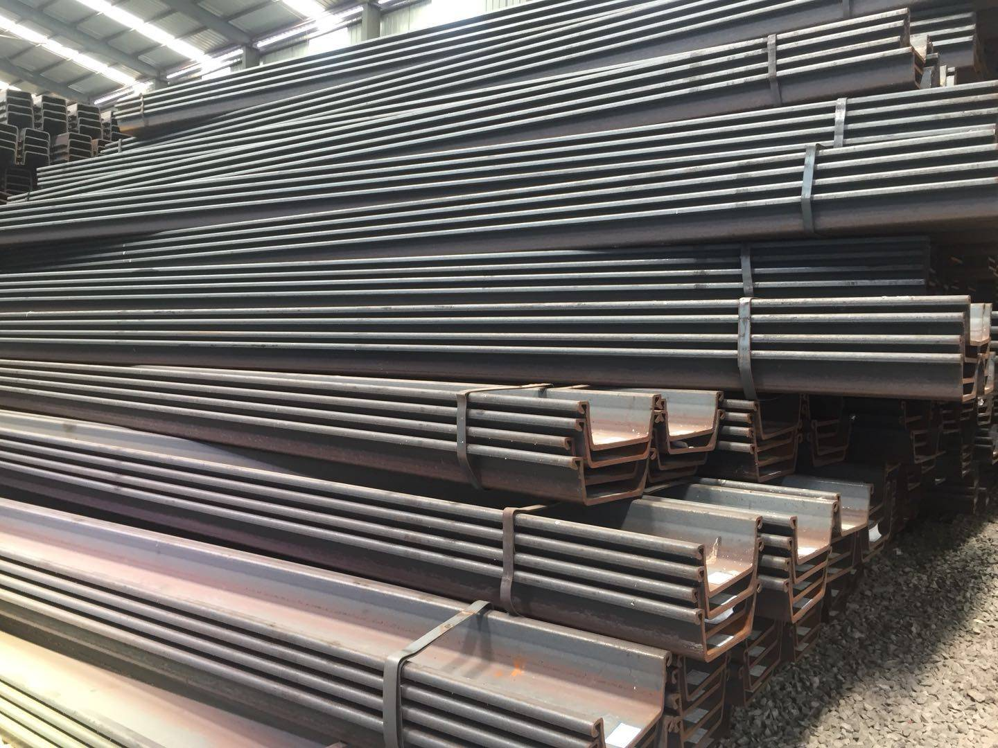 SM 400A SS490B U-Shaped Steel Sheet Pile