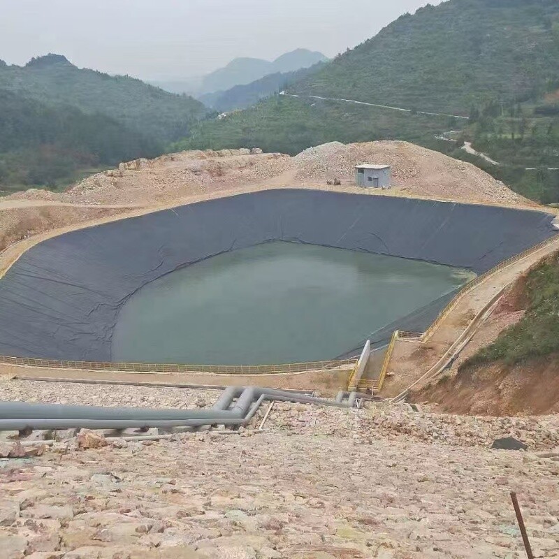 Geomembrana de embalse