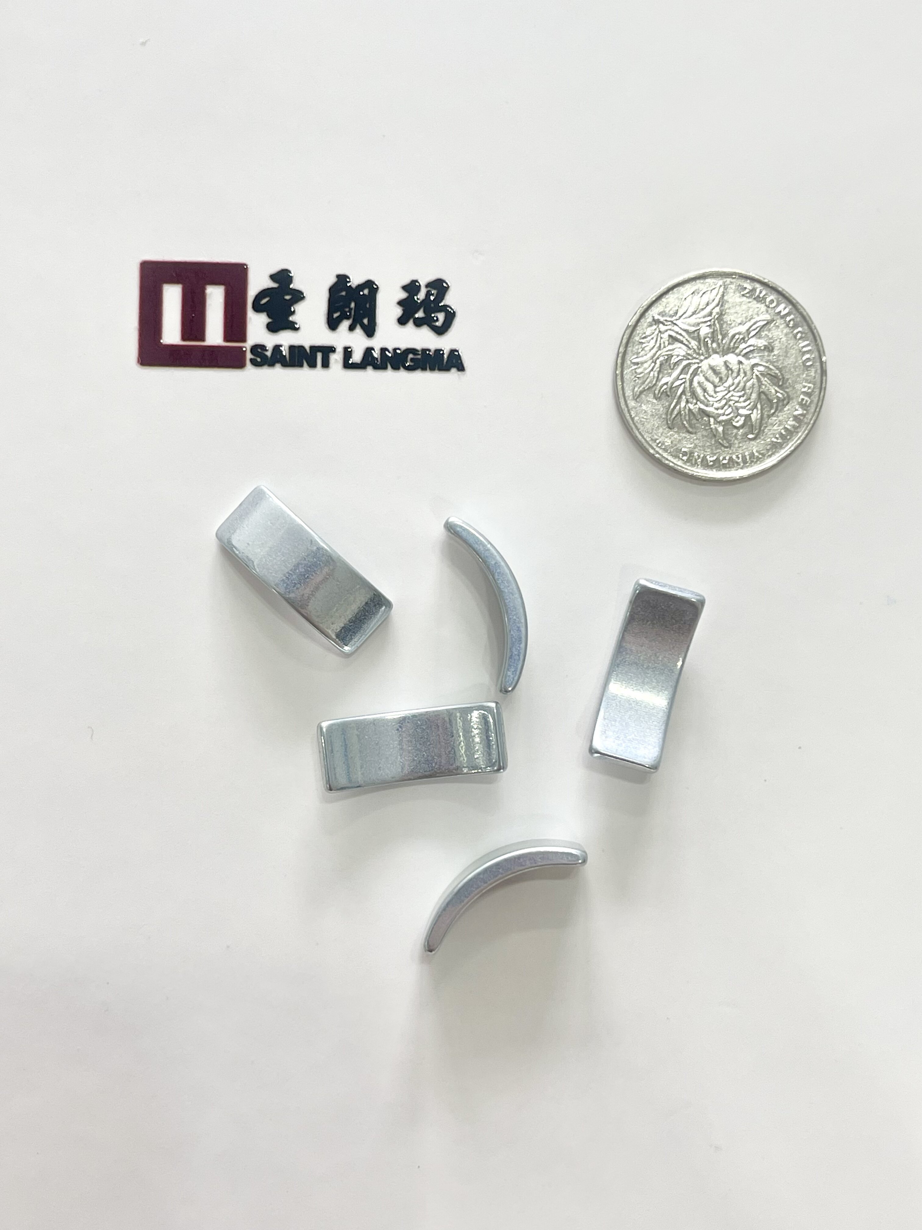 Tile Slicing Magnets