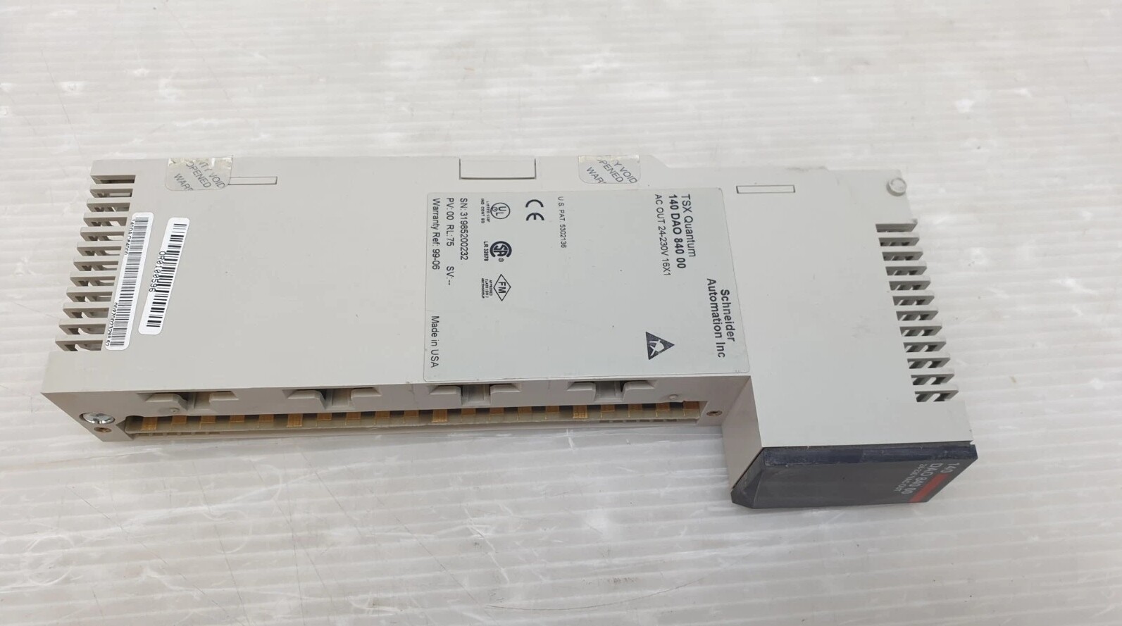 Schneider 140DAO84000 Brand New and Genuine inverter test OK Fast Shipping