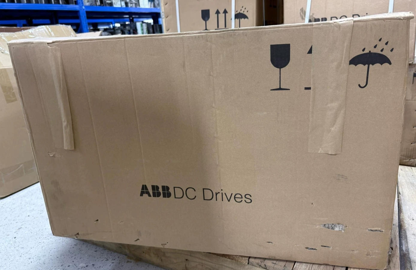 ABB DC speed controller DCS880-S02-1200-05XB Brand New and Genuine inverter test OK Fast Shipping Physical photo shooting