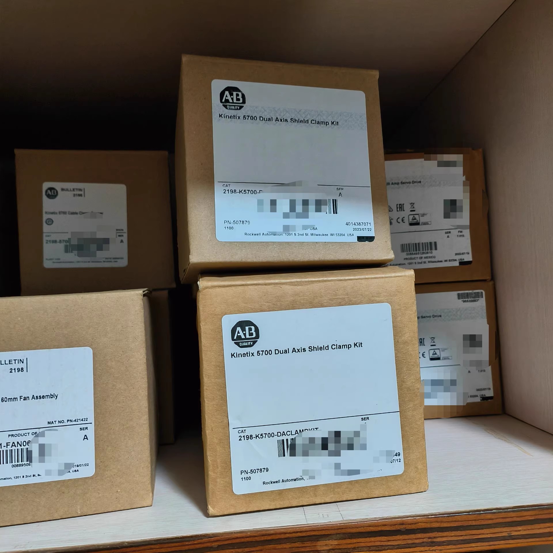 Allen-Bradley 2198-H070-AD-T Brand New and Genuine inverter test OK Fast Shipping