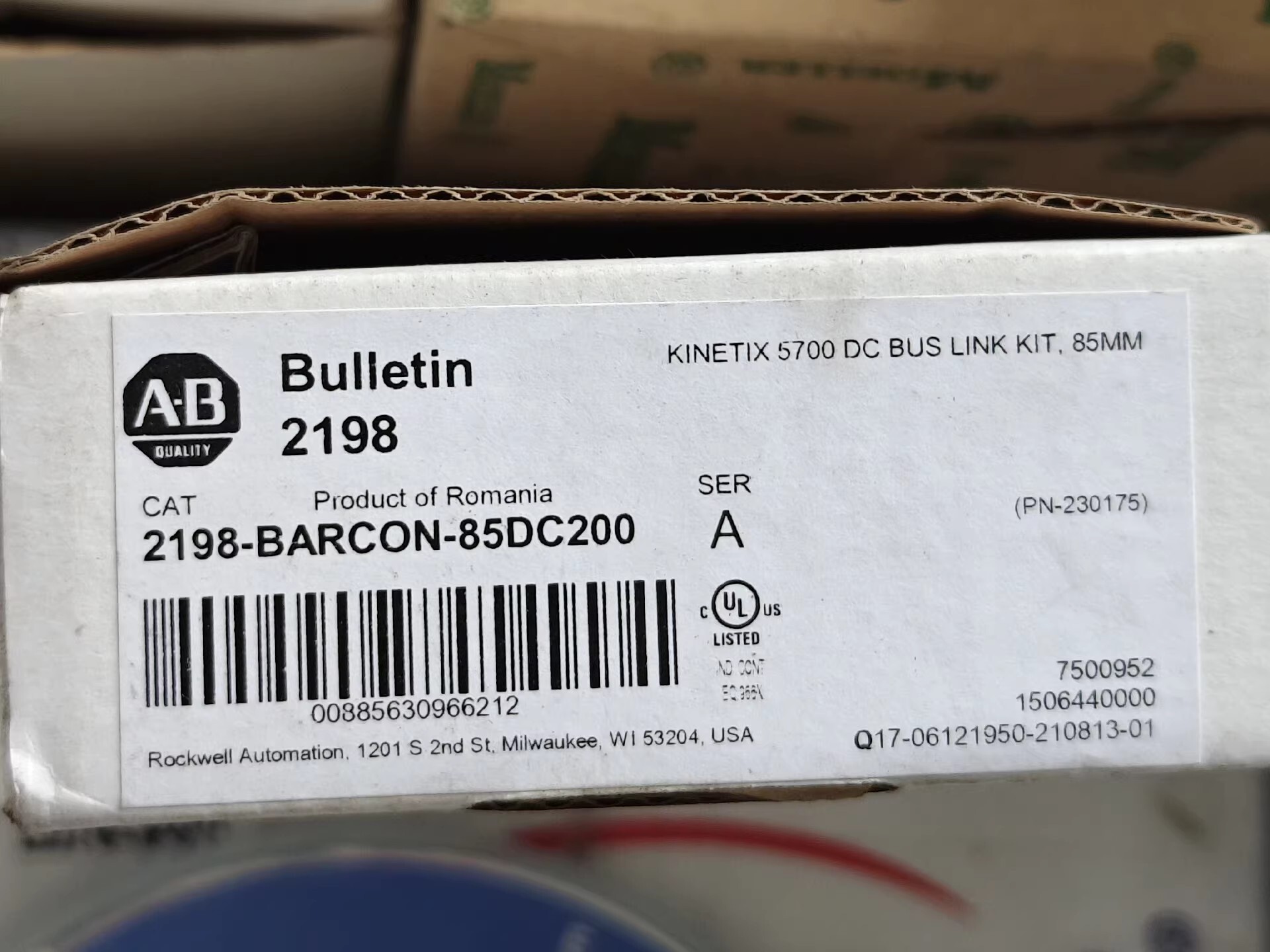 Allen-Bradley 2198-BARCON-85DC200 Servo DC Bus Connector Brand New and Genuine inverter test OK Fast Shipping