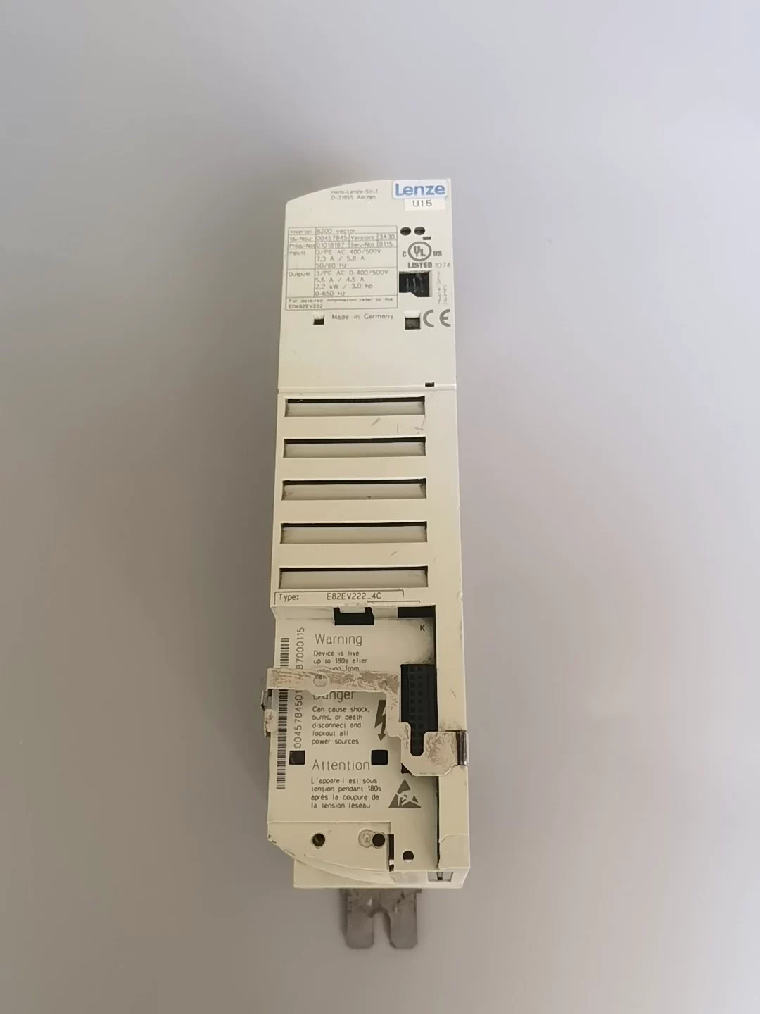 Lenze E82EV222-4C Frequency converter module Brand New and Genuine inverter test OK Fast Shipping