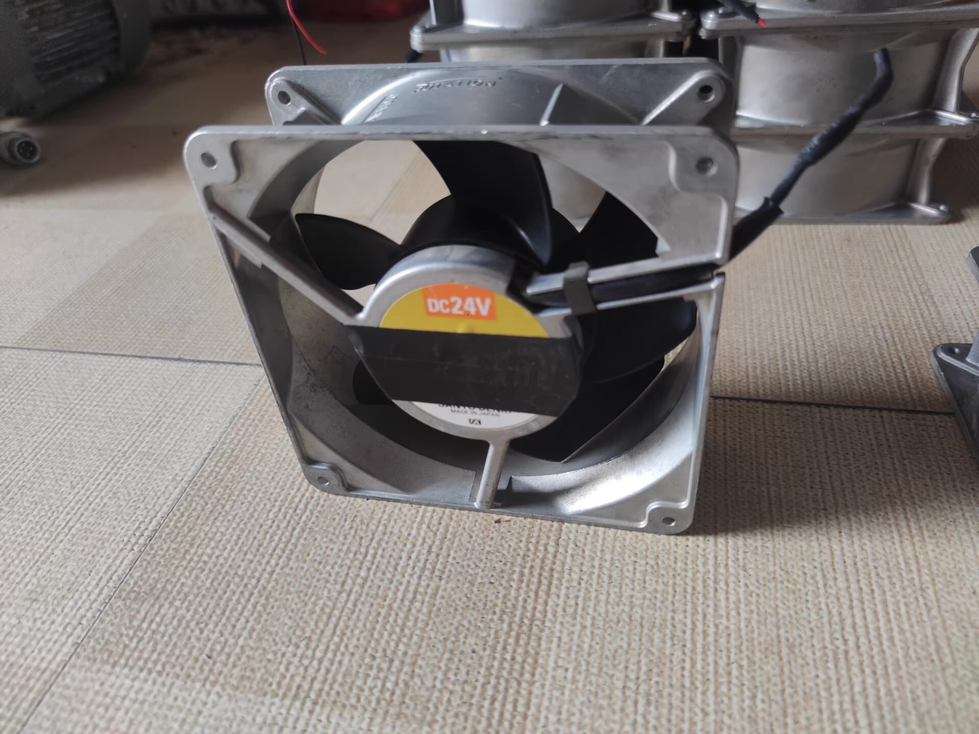 9LB1424H5D01 Toothed Frame Fan Air Conditioning Heat Dissipation Fan Brand New and Genuine inverter test OK Fast Shipping