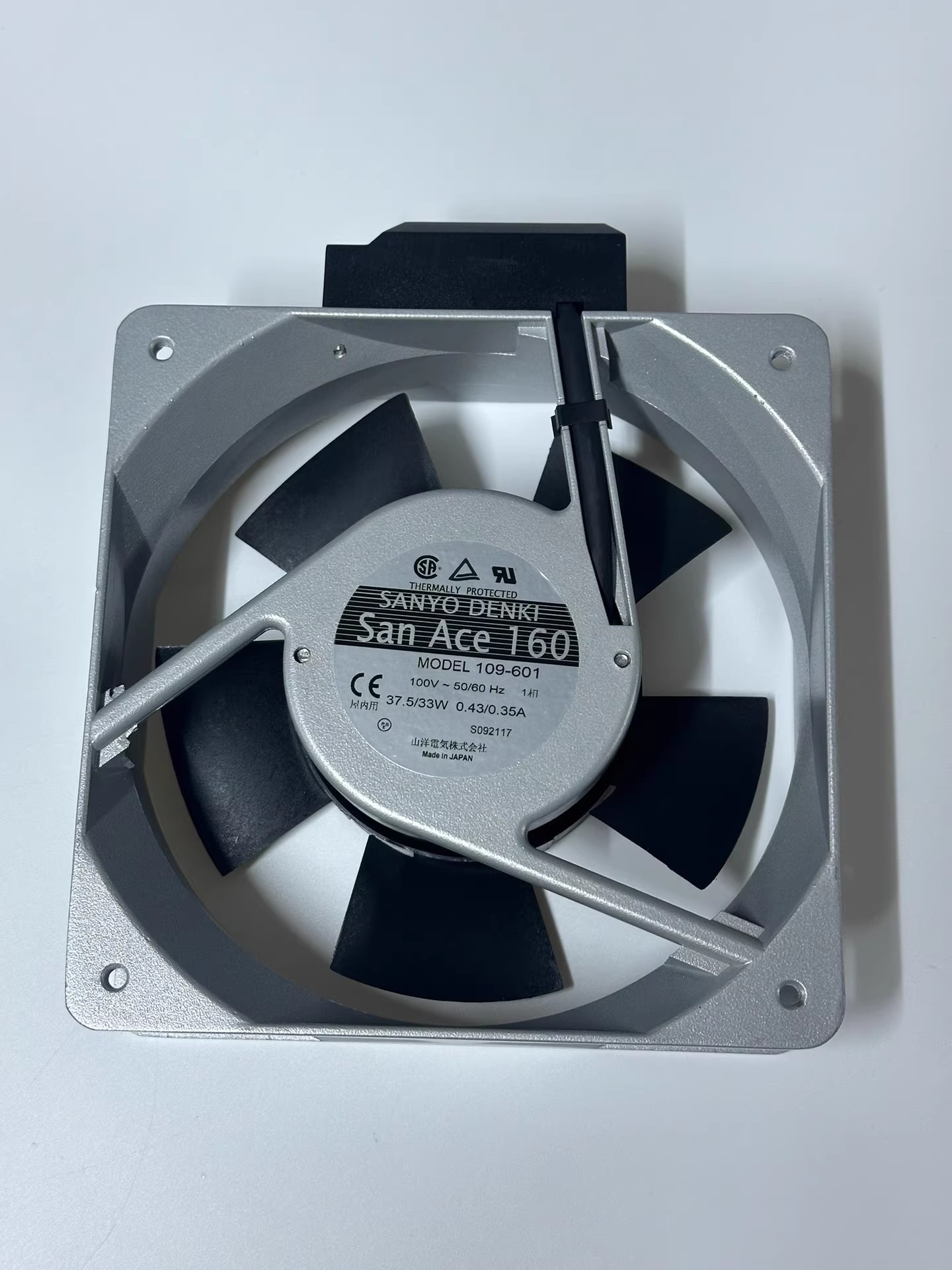 109-601 Cooling fan Fan Brand New and Genuine inverter test OK Fast Shipping