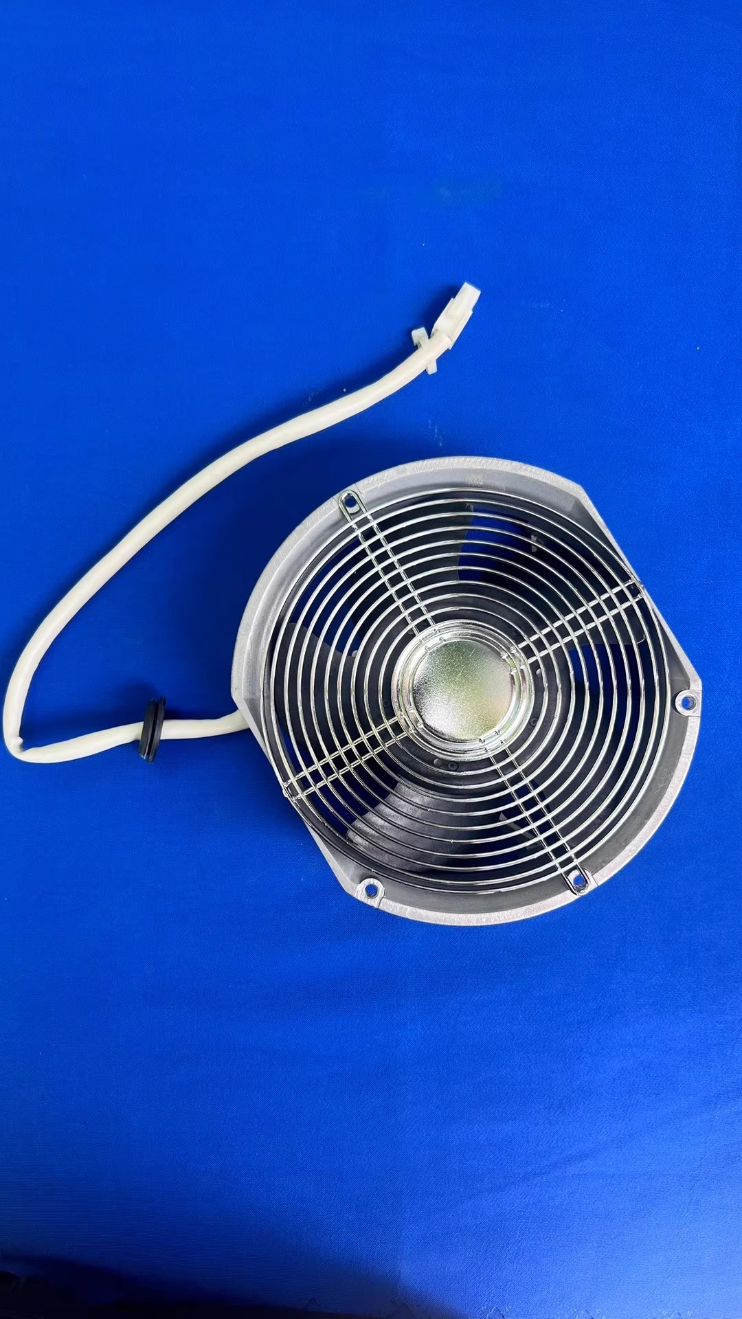 D1751M24B8CP341/DC24V/3.4A 2-wire Cooling fan Fan Brand New and Genuine inverter test OK Fast Shipping