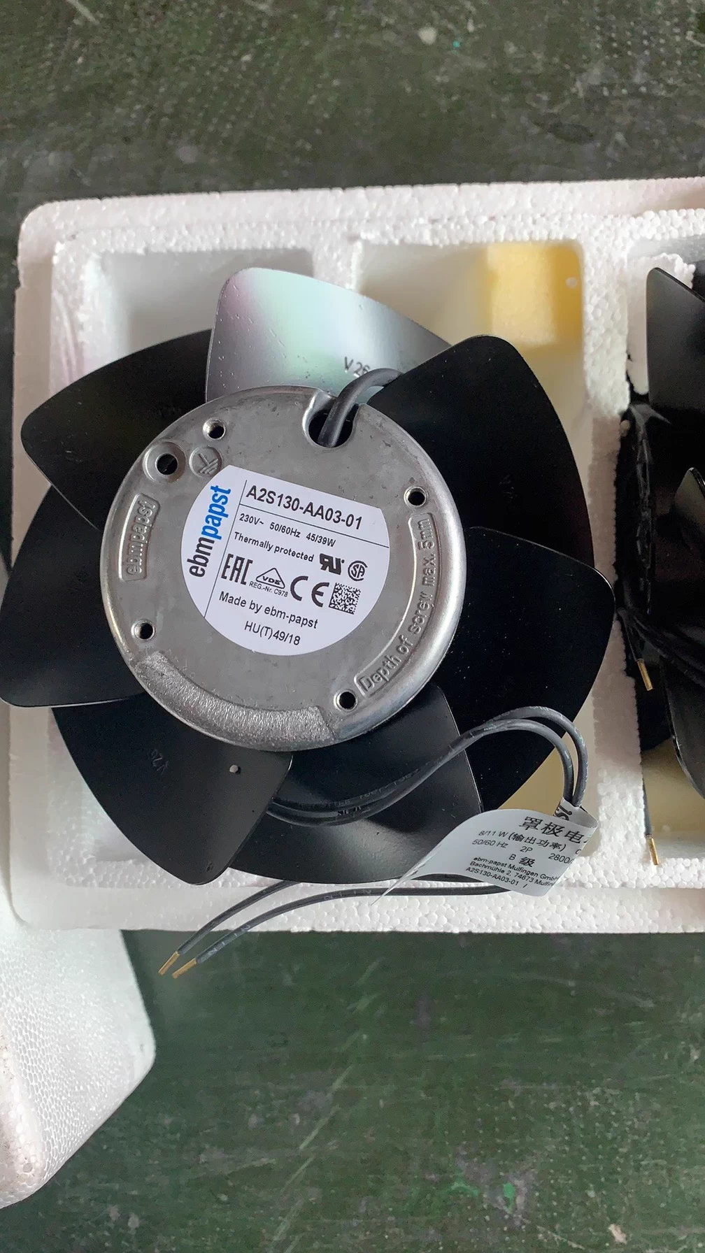 A2S130-AA03-01 Cooling fan Fan Brand New and Genuine inverter test OK Fast Shipping