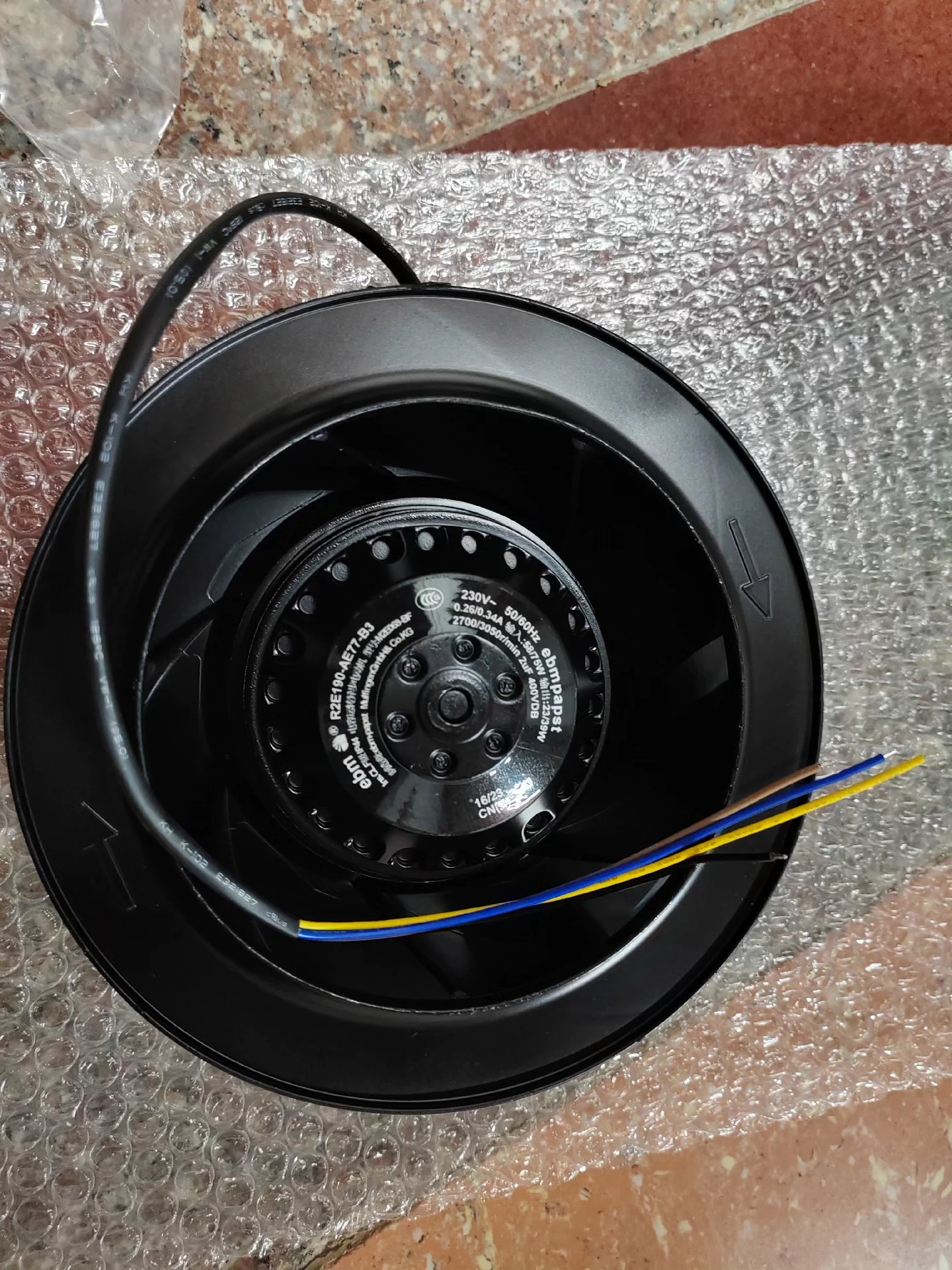 R2E190-AE77-05 230V Cooling fan Fan Brand New and Genuine inverter test OK Fast Shipping