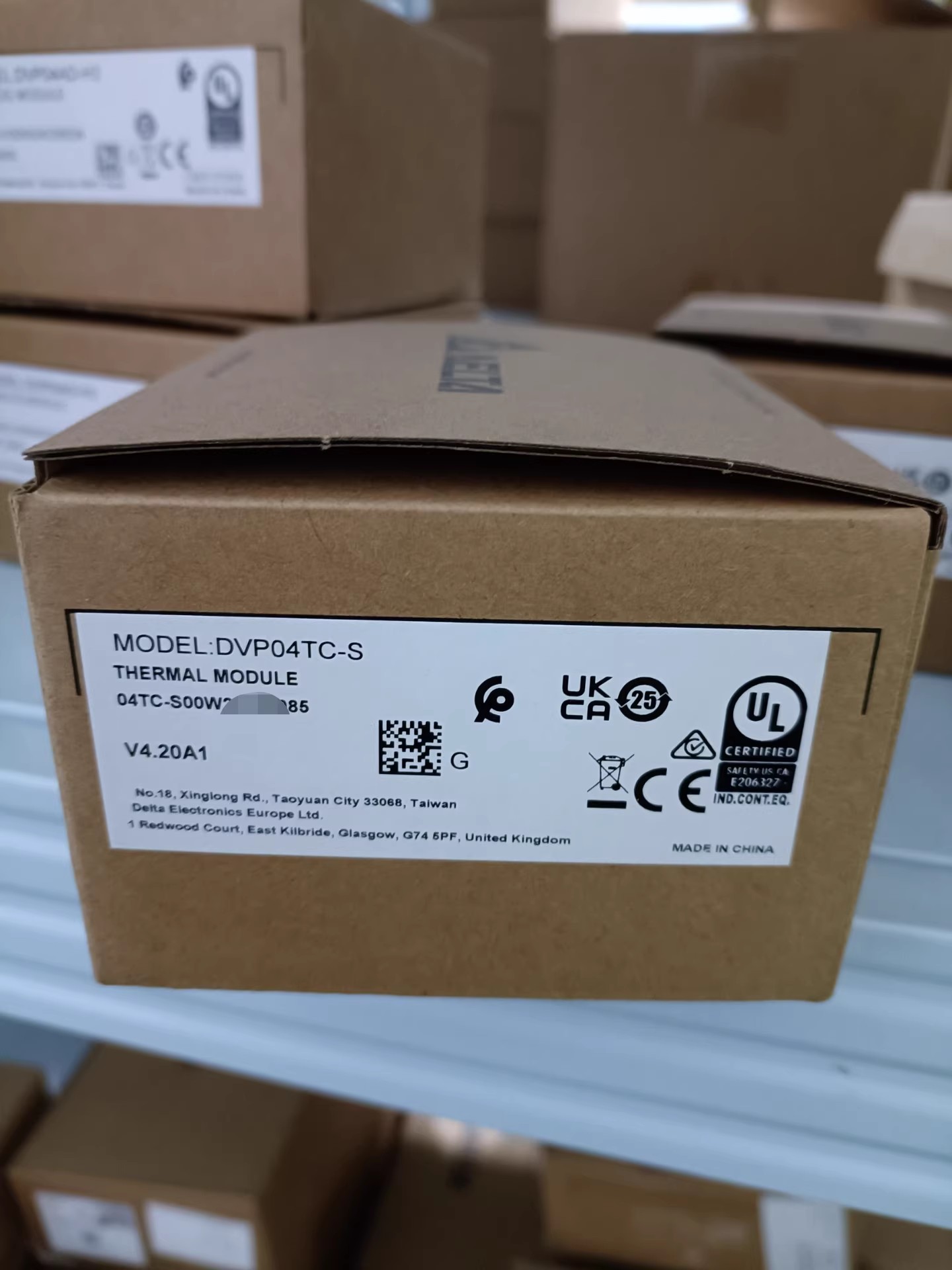 DVP04TC-S delta frequency inverter Servo Drive Servo motor Brand New and Genuine inverter test OK Fast Shipping