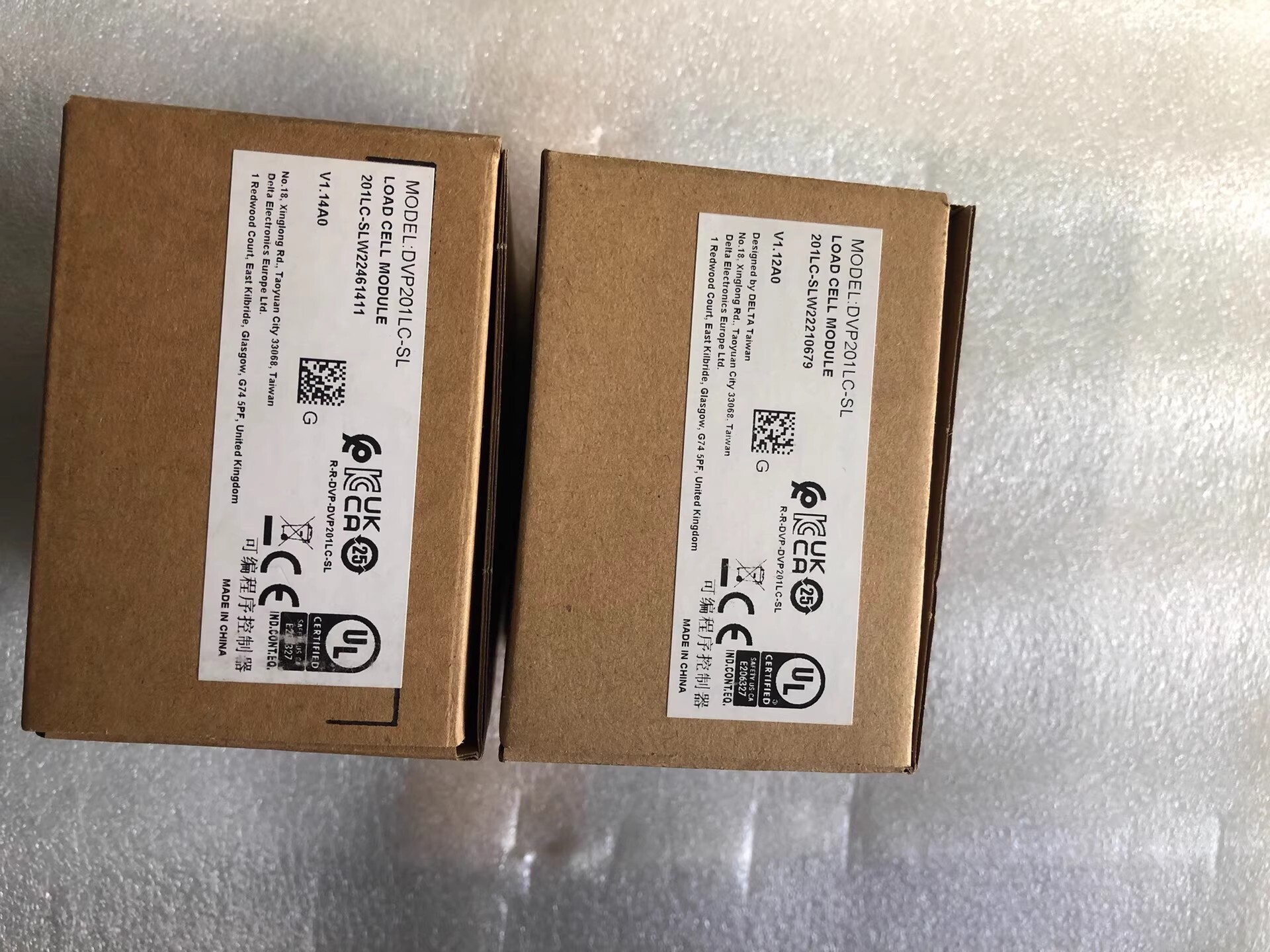 DVP201LC-SL delta frequency inverter Servo Drive Servo motor Brand New and Genuine inverter test OK Fast Shipping