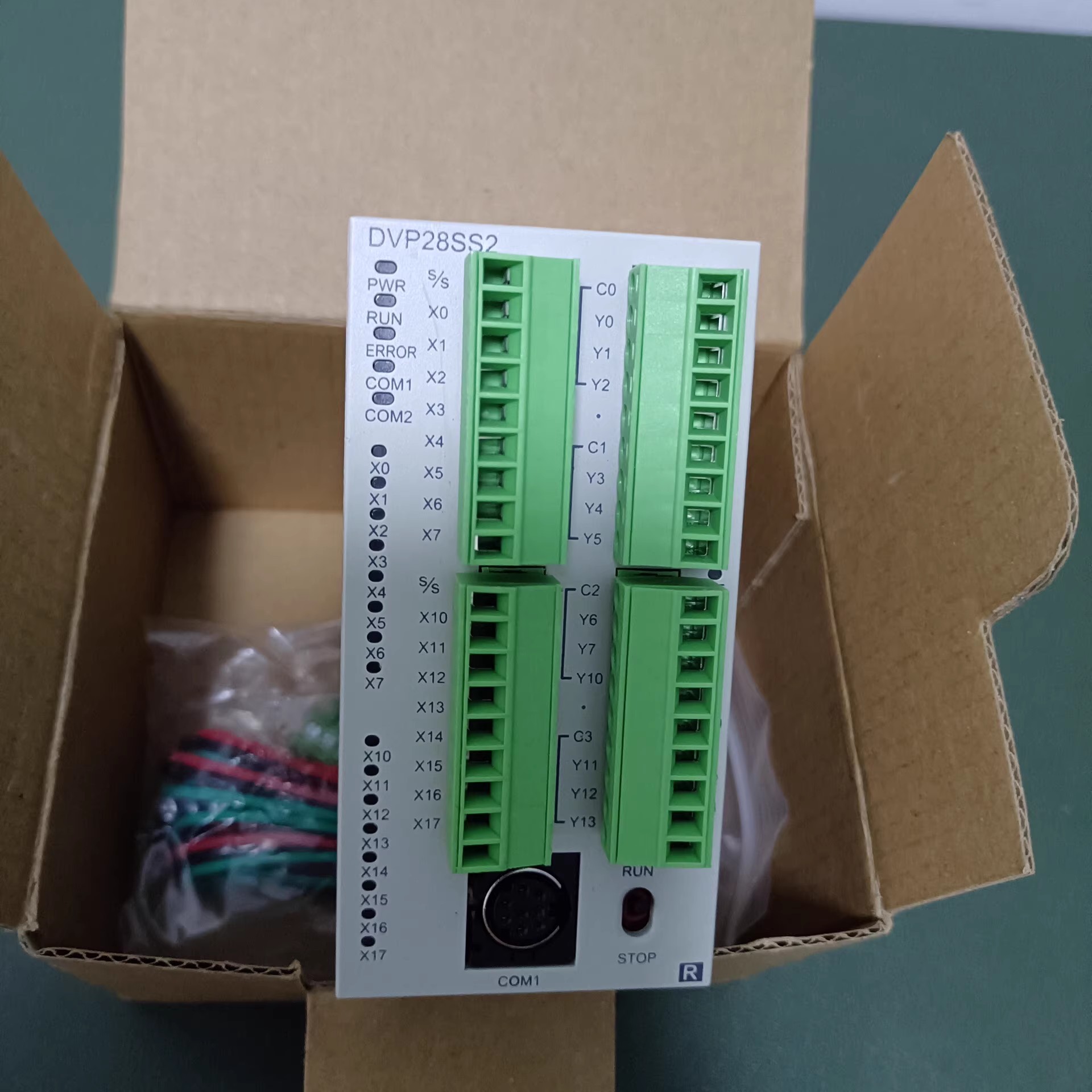 DVP28SS211R delta frequency inverter Servo Drive Servo motor Brand New and Genuine inverter test OK Fast Shipping