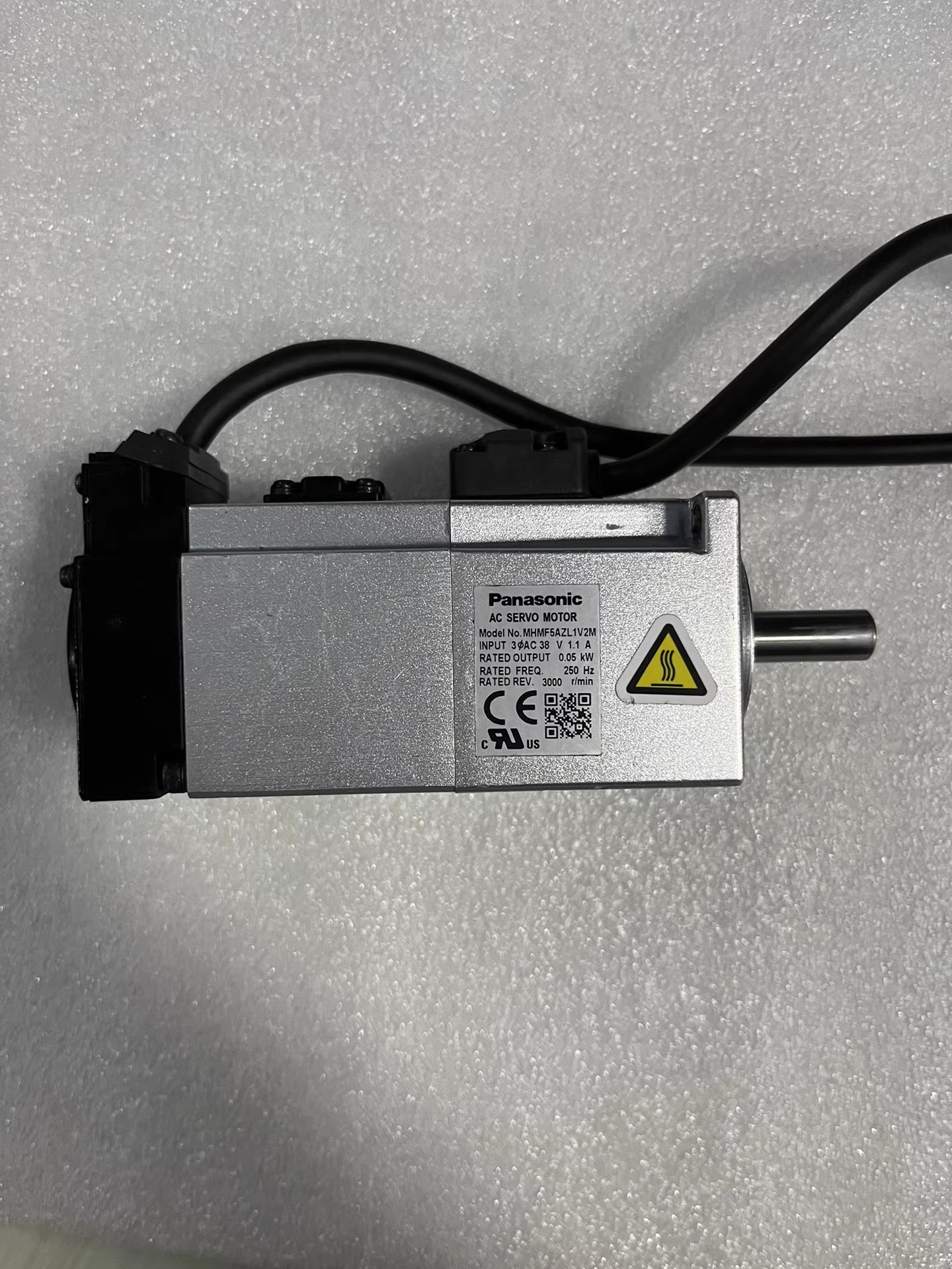 Panasonic MHMF5AZL1V2M Servo Motor Brand New and Genuine inverter test OK Fast Shipping