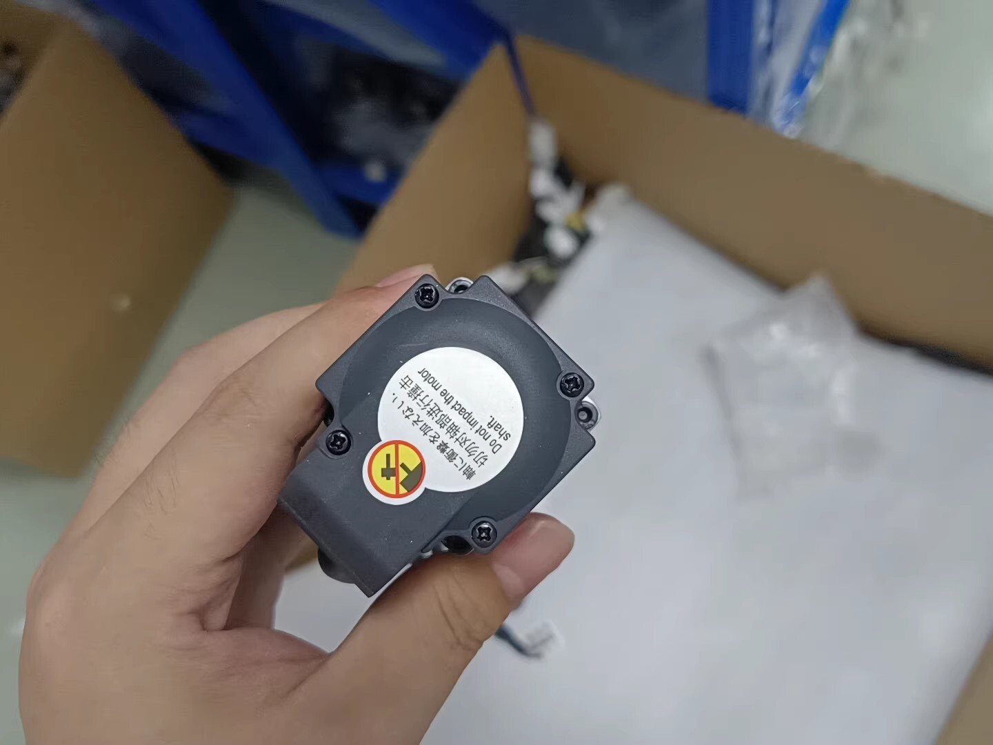 Panasonic MSMF012L1V2M Servo Motor Brand New and Genuine inverter test OK Fast Shipping
