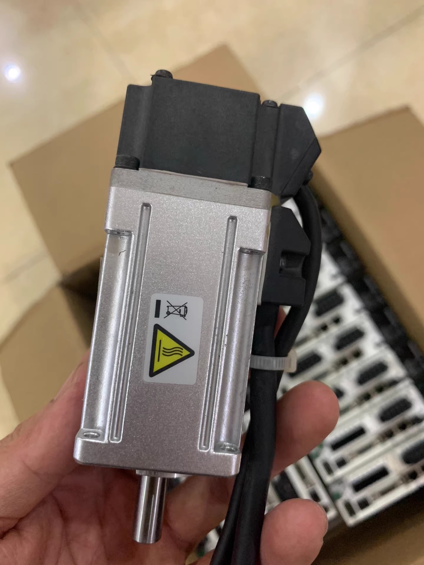 Panasonic MHMF012L1U2M Servo Motor Brand New and Genuine inverter test OK Fast Shipping