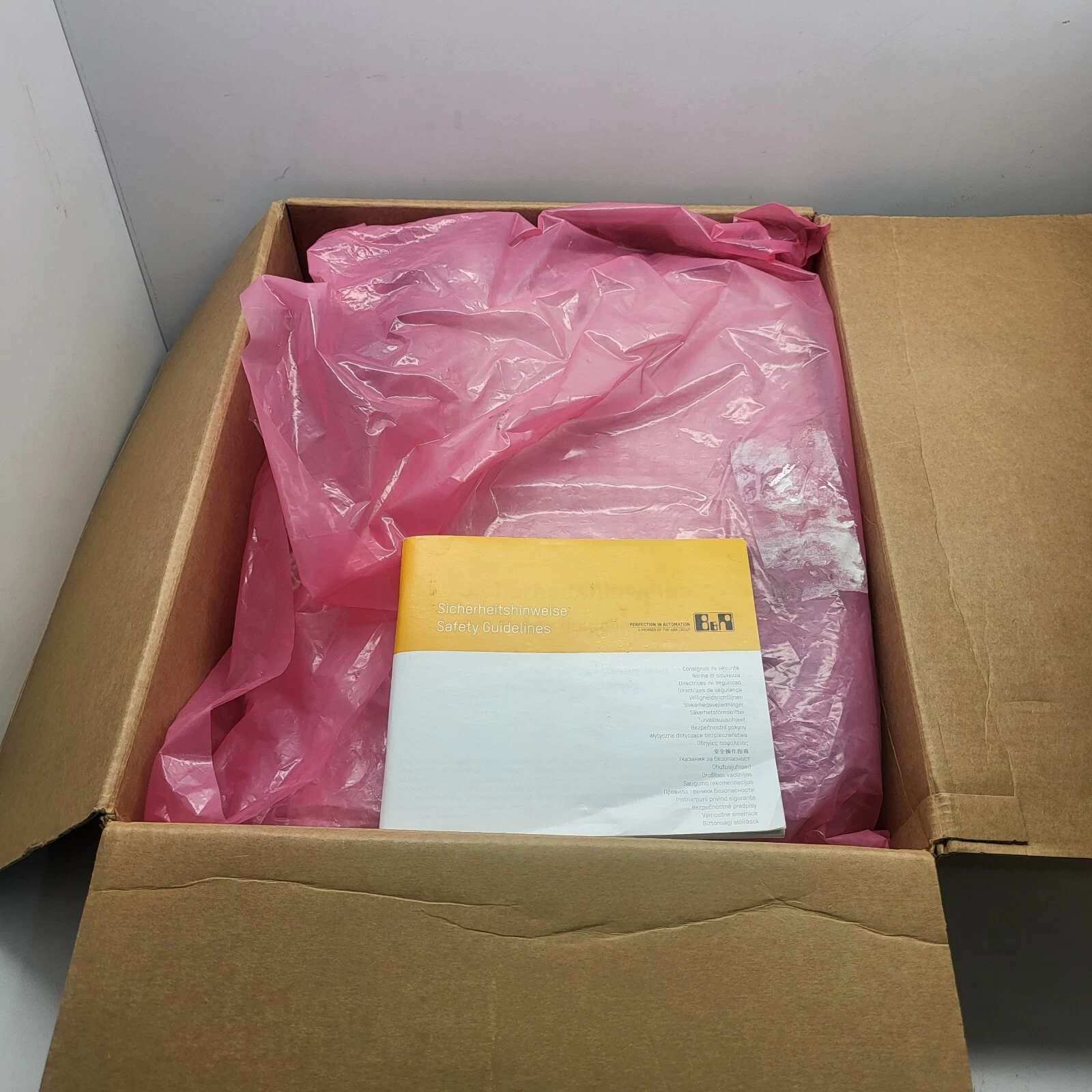 8BVI0014HCWS.000 - 1 Servo drive B&R Brand New and Genuine inverter test OK Fast Shipping