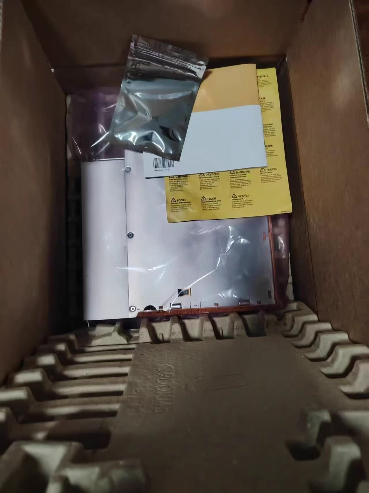 8B0C0160HW001 - 1 Servo drive B&R Brand New and Genuine inverter test OK Fast Shipping