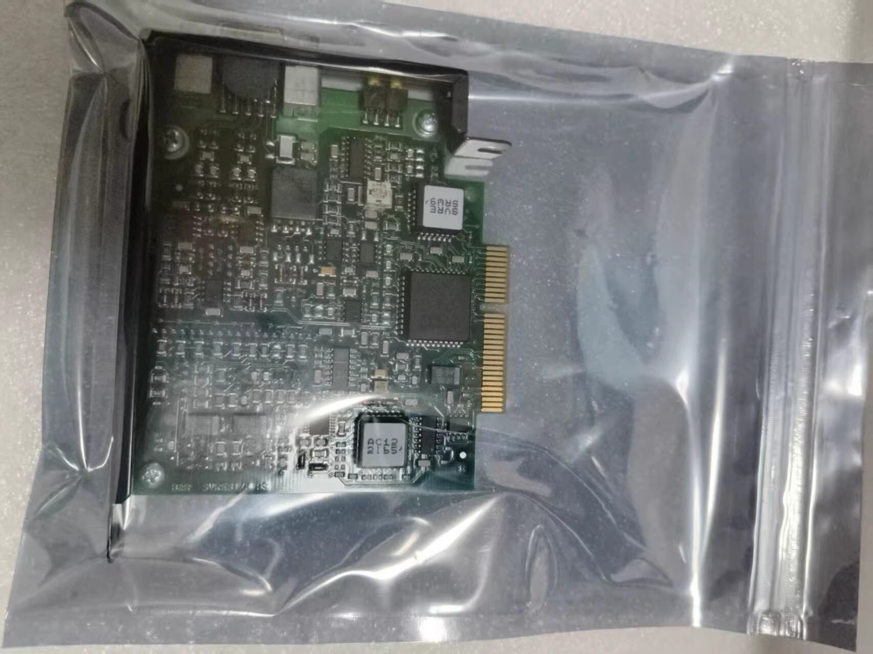 8AC122.60-2 Servo drive B&R Brand New and Genuine inverter test OK Fast Shipping