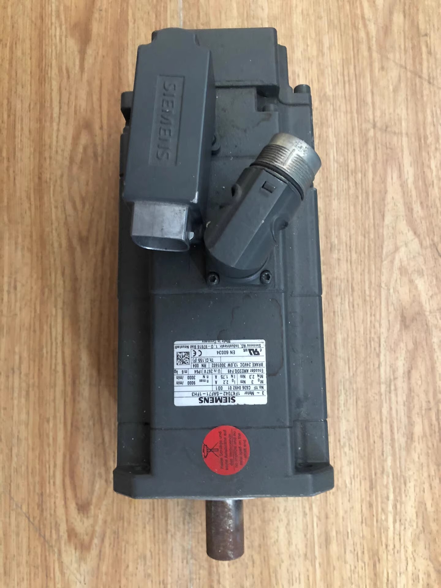 Siemens servo drive 1FK7042-5AF71-1FH3 Brand New and Genuine inverter test OK Fast Shipping