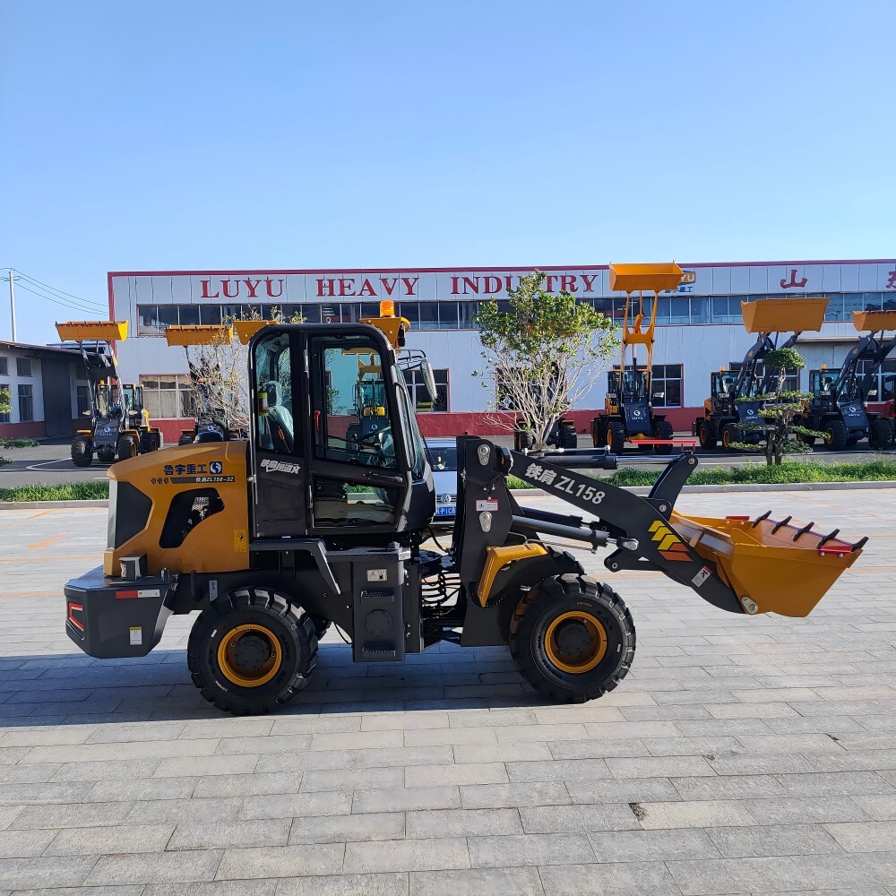 LT158 Front End Radlader
