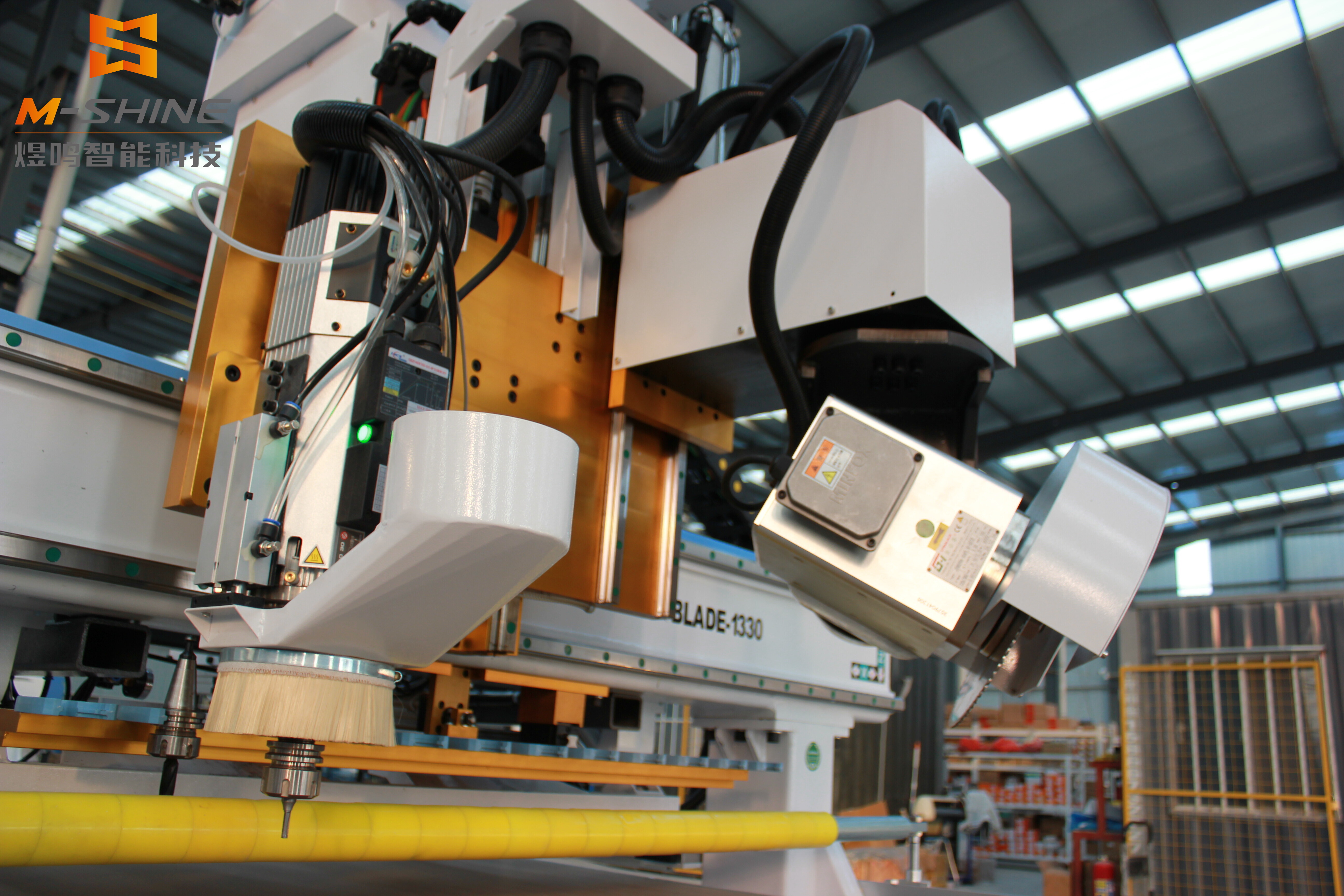 How to standardize the use to extend the blade life of the saw blade cutting machine