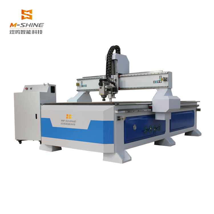 Carving machine with vibration knife