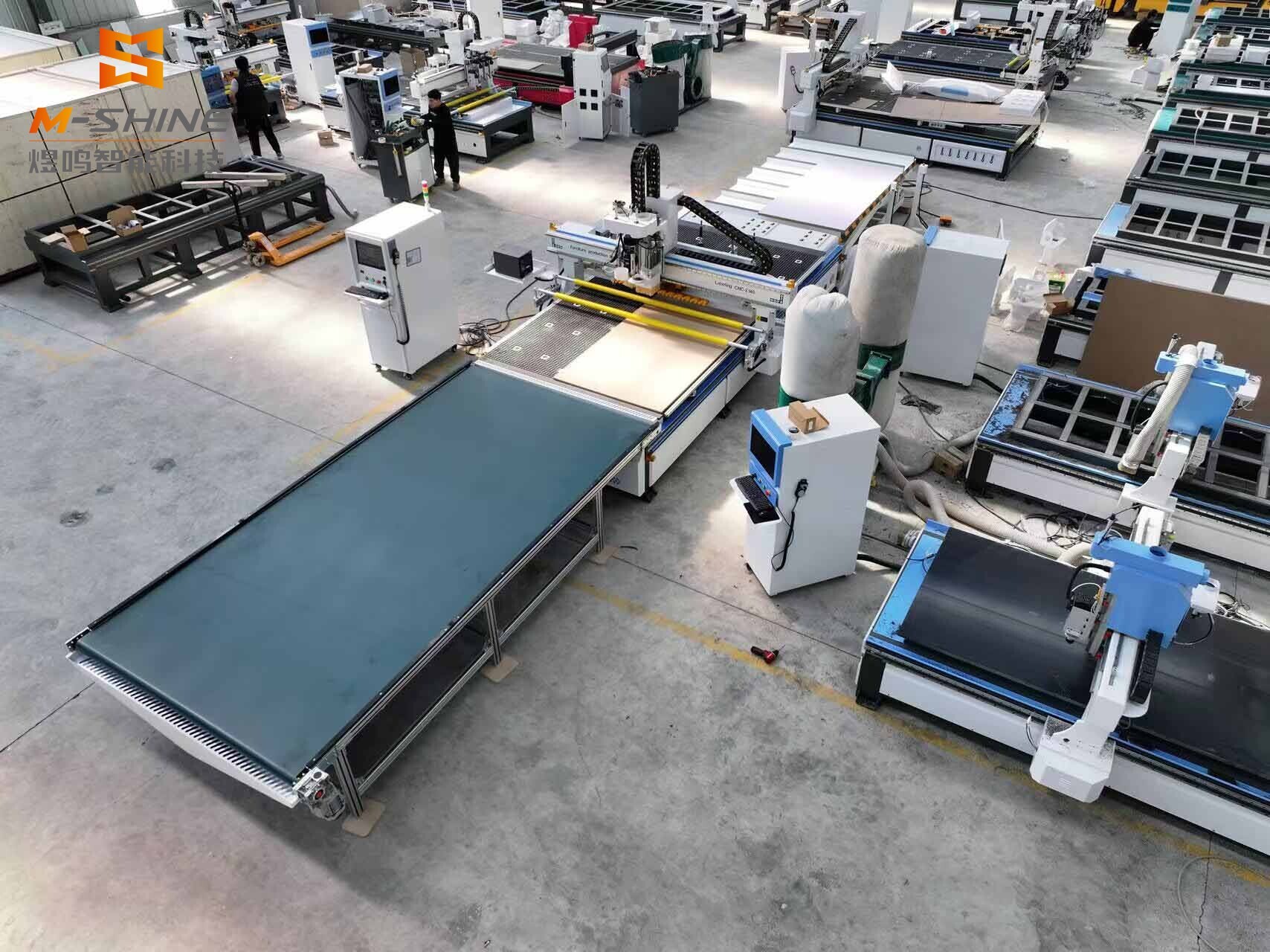 What about the CNC automatic labeling router newly developed by M-shine Tech?