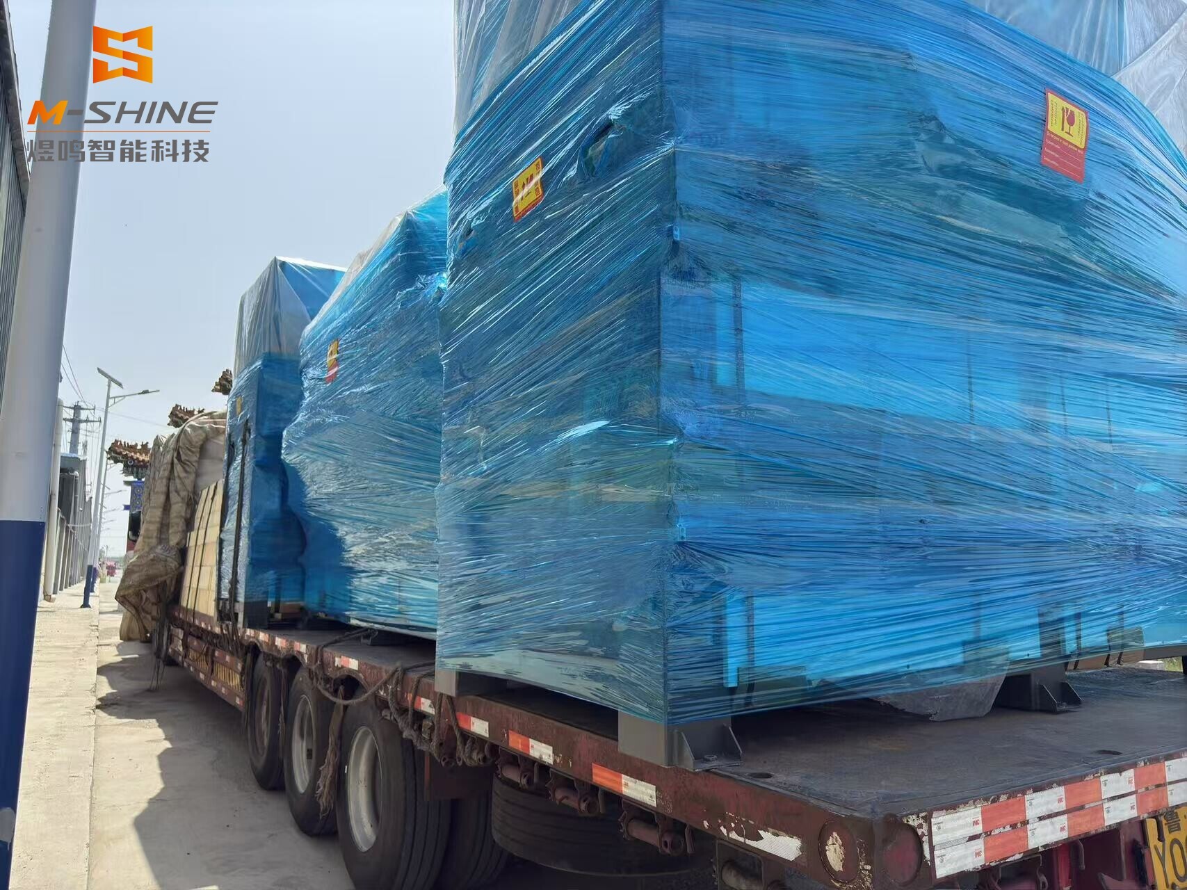 Multiple woodworking nesting cnc router sent to Vietnam, long-term partner