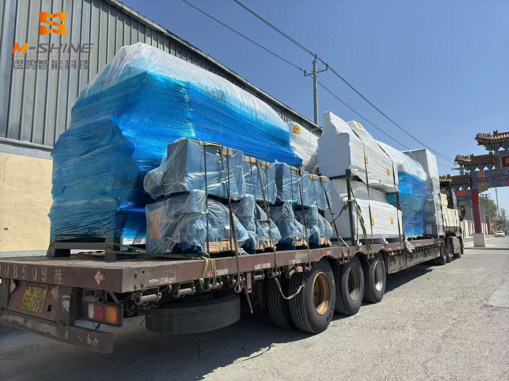 Jinan M-shine woodworking machinery, with its excellent quality, is once again sent to Russia