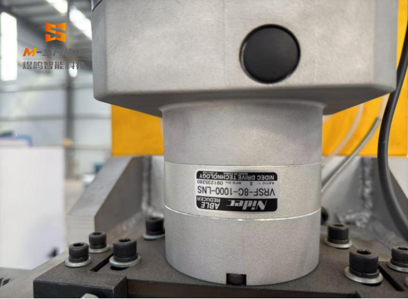 How to choose an automatic tool change CNC machine, there are seven main configurations that need to be taken seriously