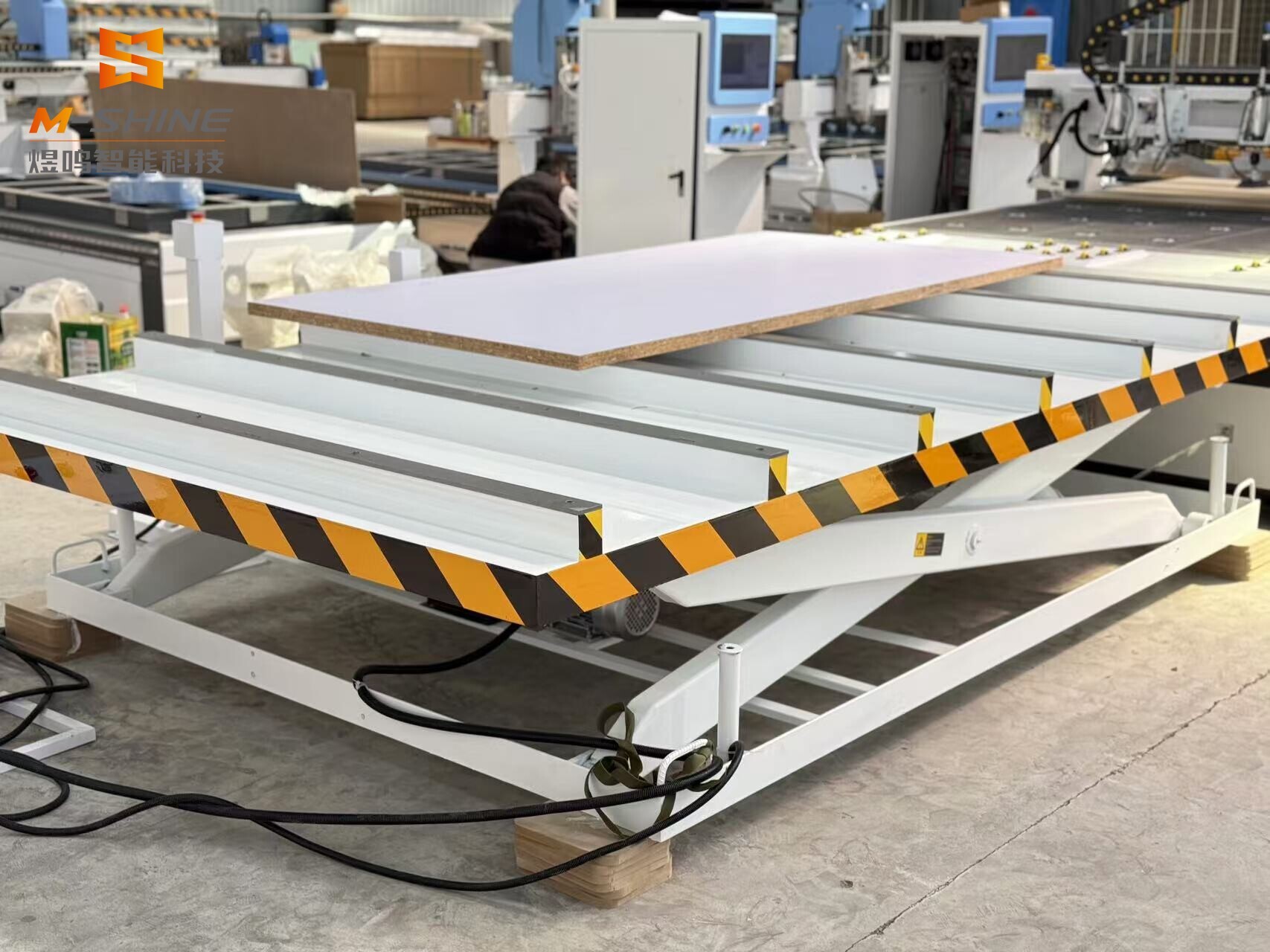 How to use the ATC CNC router automatic loading and unloading platform correctly