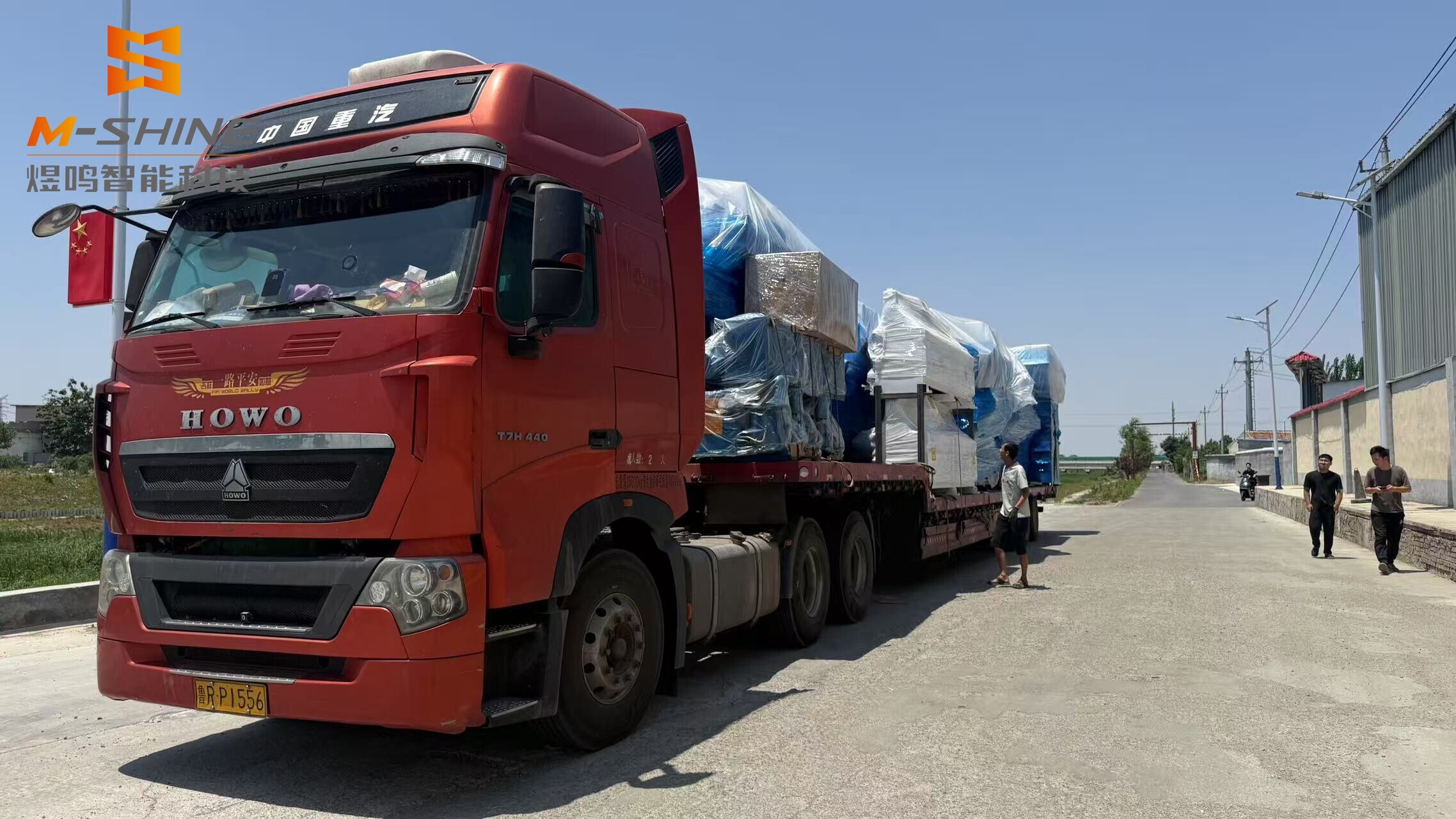 A large amount of woodworking equipment is loaded and sent to Russia