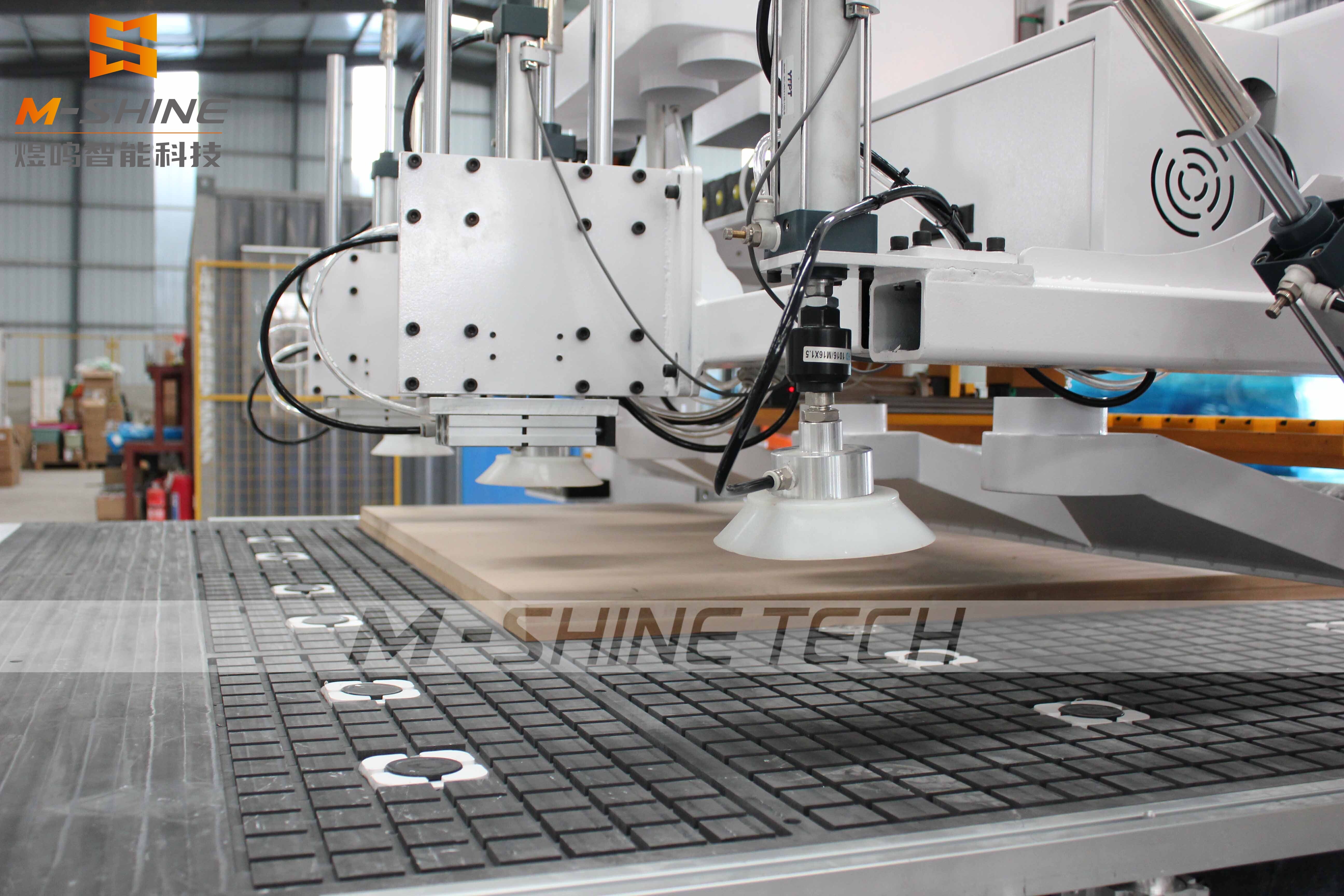 In the field of CNC mechanical automation for woodworking, the importance of the loading/unloading platform and the material handling system