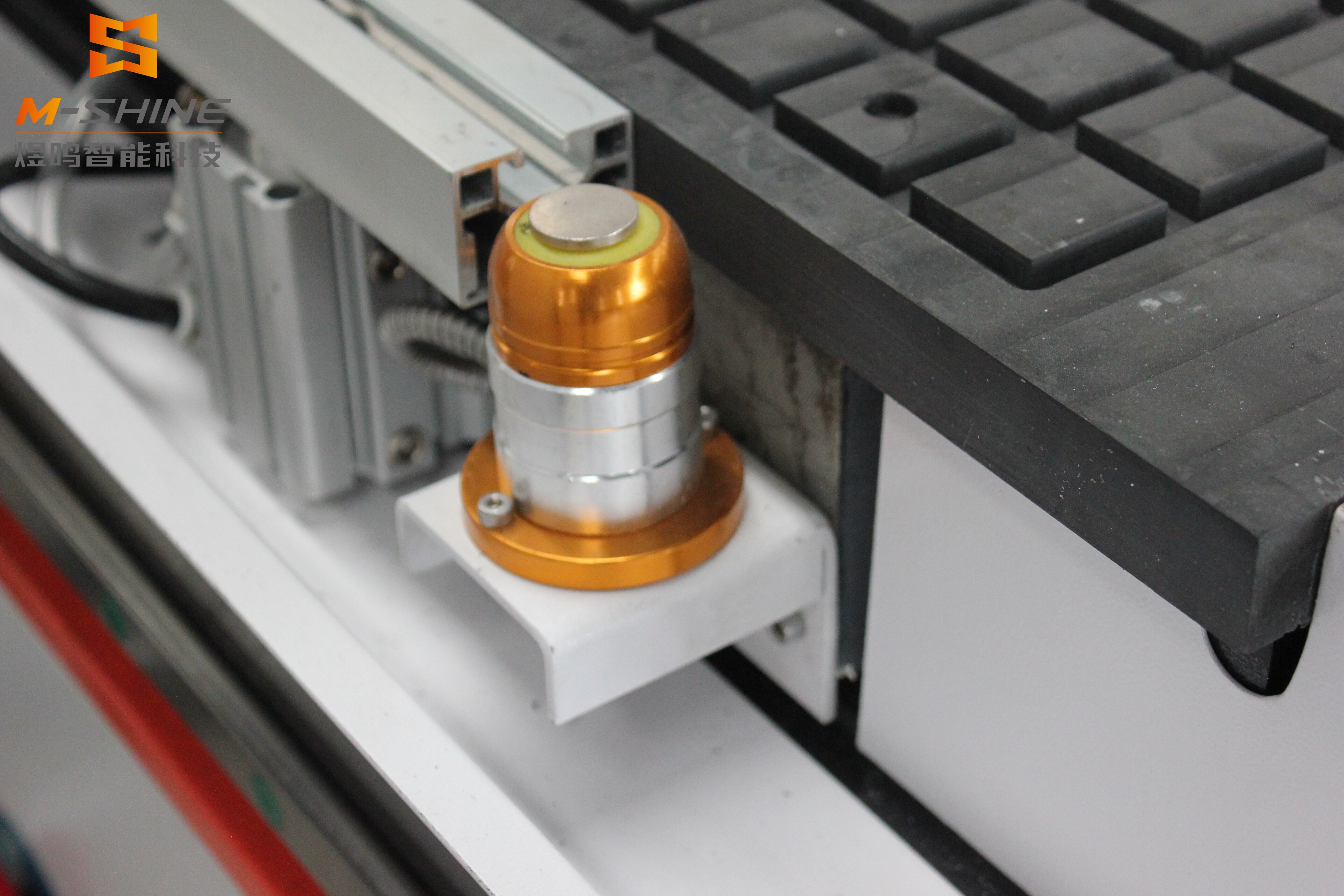 Get a comprehensive understanding of the automatic tool setter in ATC nesting CNC router