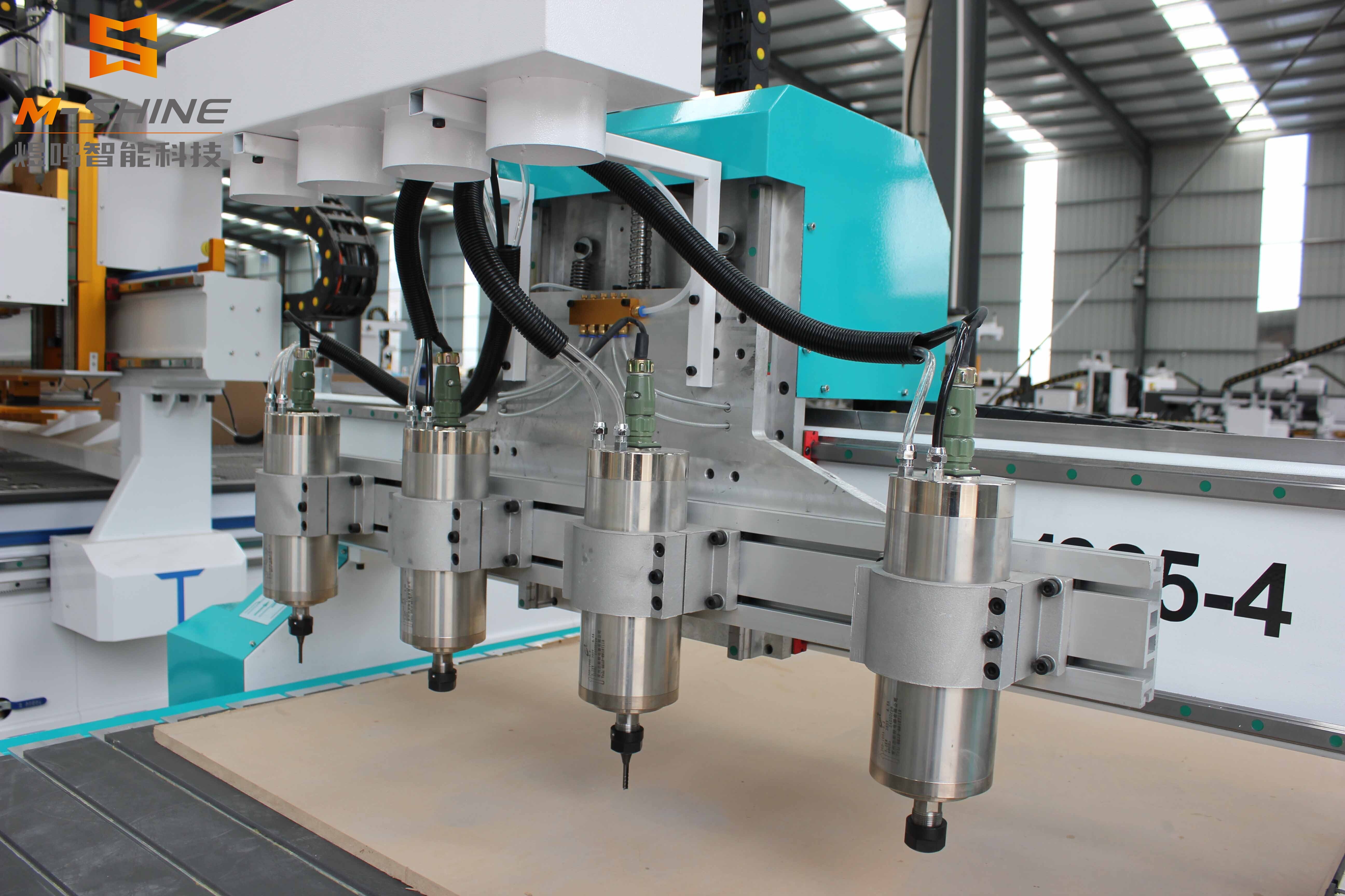 Pourquoi les systèmes de refroidissement des quatre axes principaux de la machine à graver CNC en bois ne sont-ils pas uniformes ?
