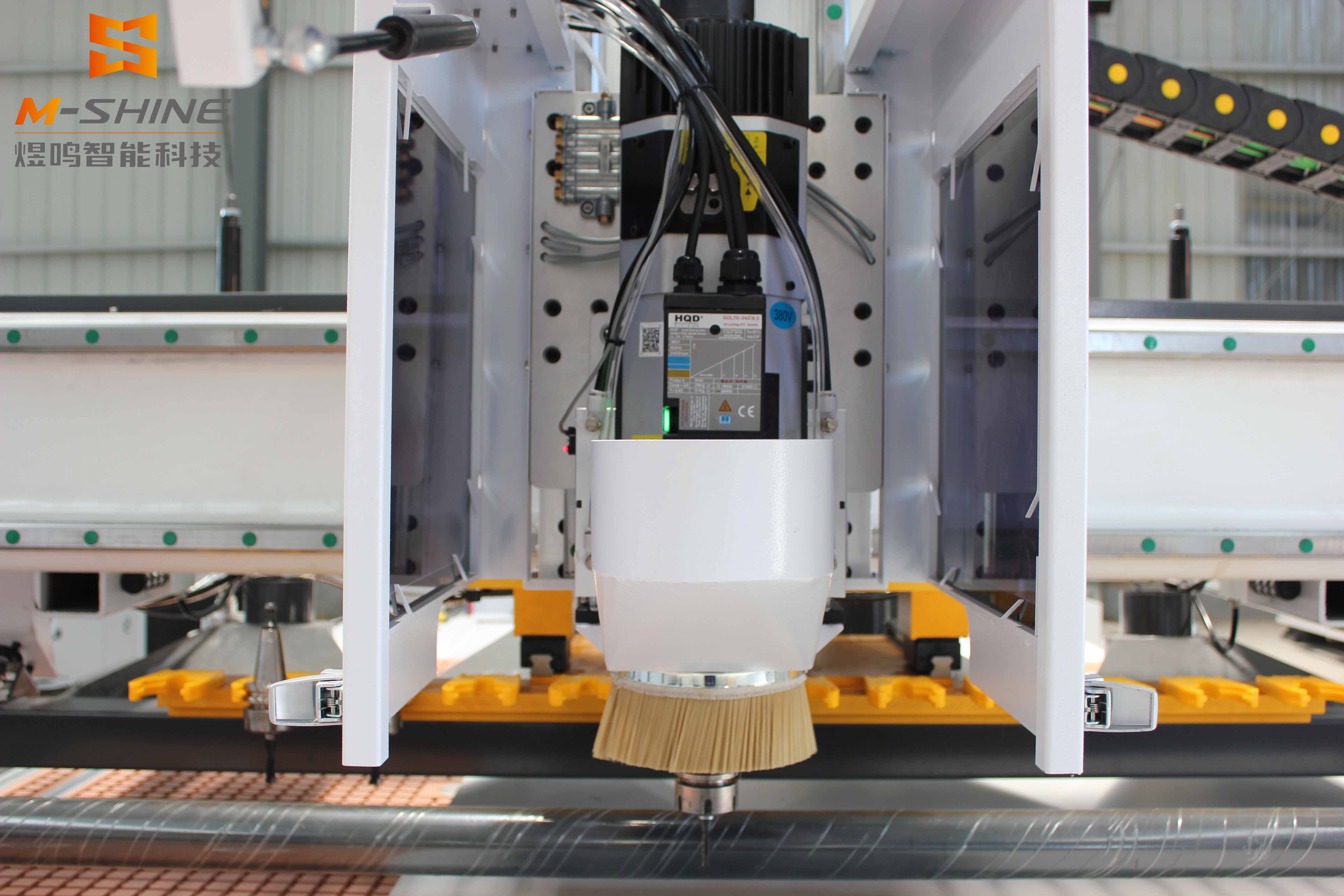 Comprendre rapidement les causes et les solutions du chauffage intense et rapide des broches dans les machines à sculpter CNC pour le travail du bois