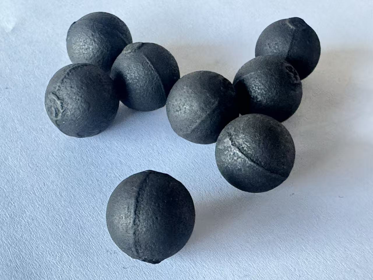 Nb Microalloyed Chrome Cast Steel Balls for 3.2-5m Large Cement Mills | 50% Higher Toughness | Breakage Rate <0.8% | Super Corrosion Resistance