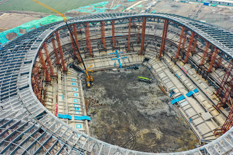 truss stadium (3).jpeg The Role of Steel Trusses in Modern Football Stadiums: Engineering Marvels for the Beautiful Game