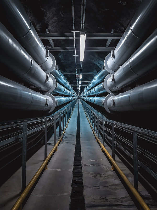 Heavy industry pipelines1.jpg